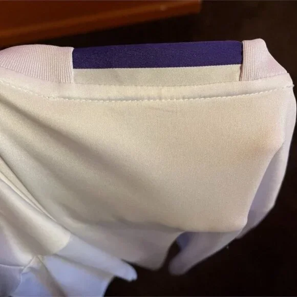 REAL MADRID SOCCER JERSEY FLY EMIRATES - Picture 5 of 7